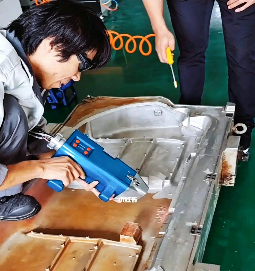 antomoblie painting laser cleaning 2